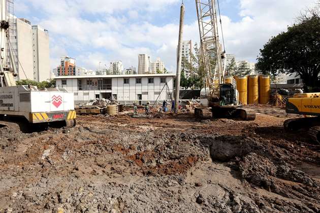 Início das obras | Cyrela by Pininfarina – Apartamento	na  Vila Olímpia - São Paulo - São Paulo